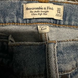 Abercrombie & Fitch curve love jeans